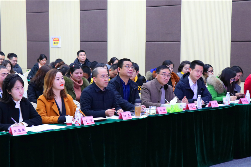 新世界娱乐城
举行“励志践行十九大,青年建功正当时”主题演讲比赛