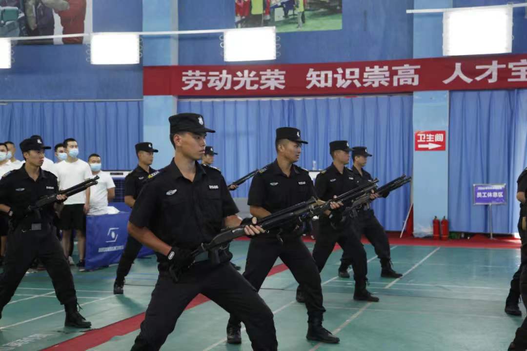 这个盛夏,他们燃起保安之“火”!