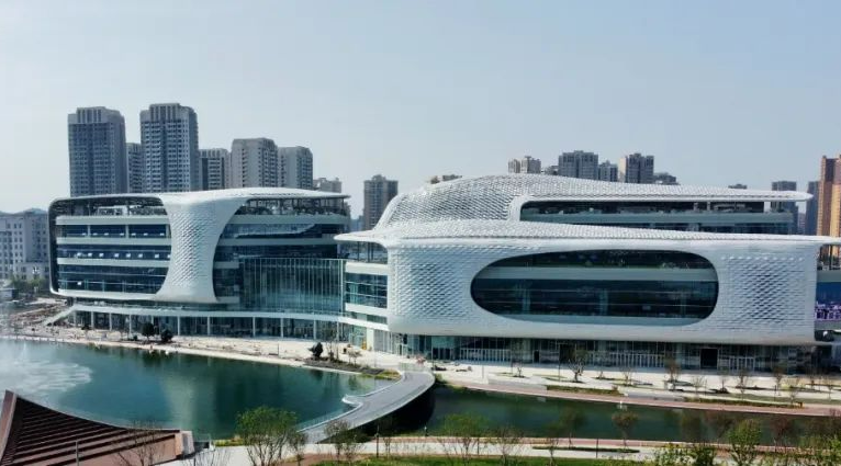 2022世界清洁能源装备大会——新世界娱乐城
在行动