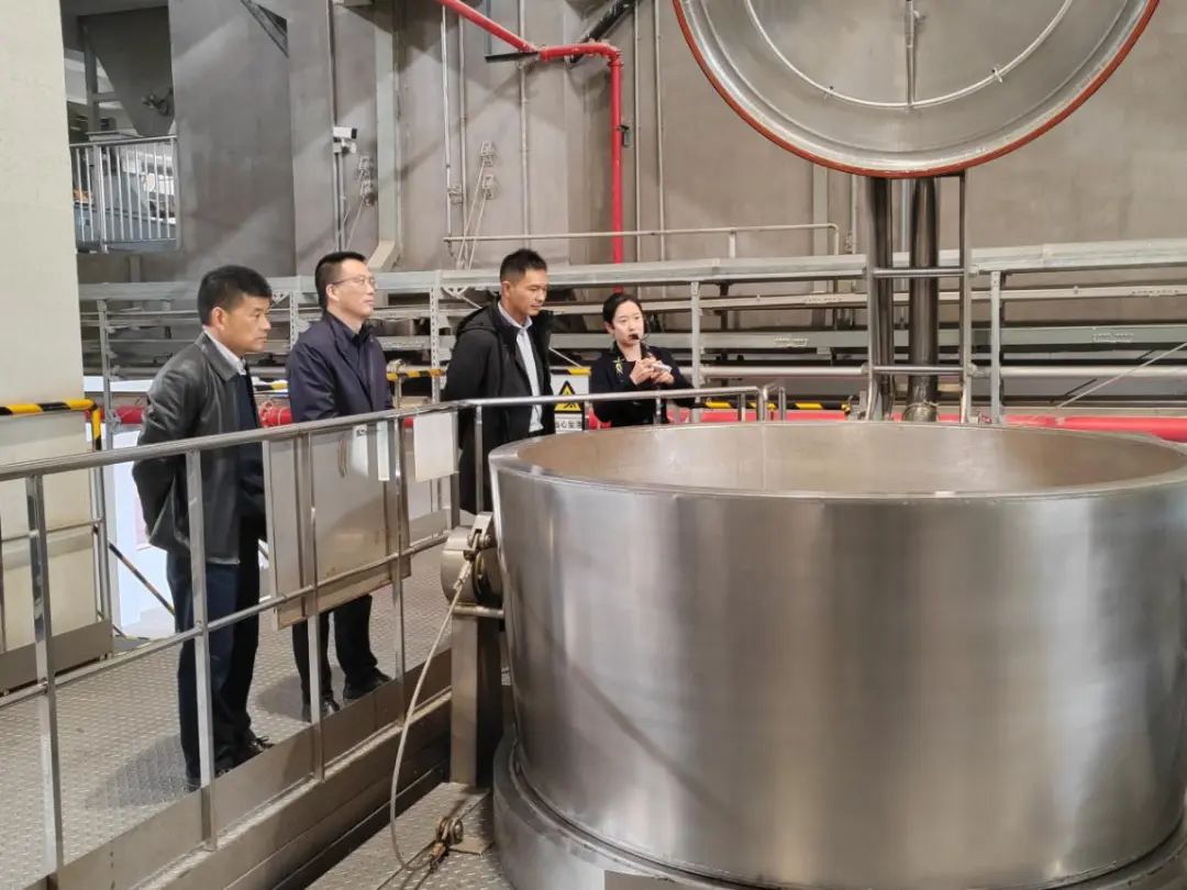 学思践悟 对标提升——新世界娱乐城
赴泸州老窖集团酒业园区考察学习